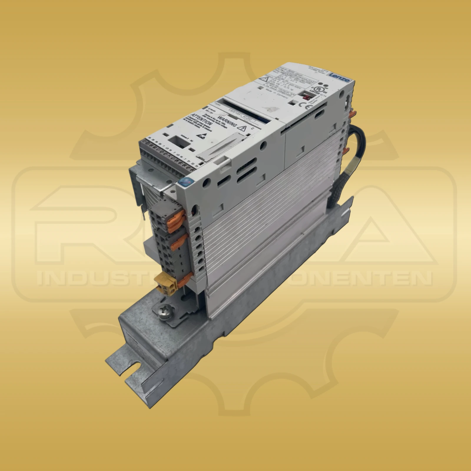 Lenze E82EV551-4C200